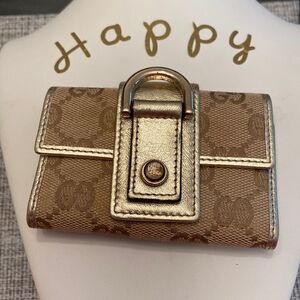 Gucci Gokd Keyhokder Impeccable condition with dust bag